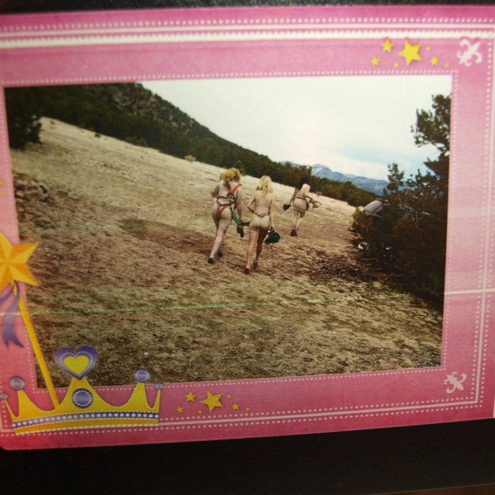 30 Piece PUZZLE in Color ARTIST MERCHANDISE